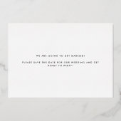 Moderne Typografie Gold Foil Wedding rettet das Da Folieneinladung (Rückseite)