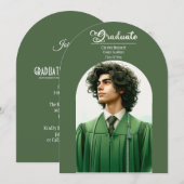 Moderne Typografie Graduate Arch Minimalistisch Gr Einladung (Vorne/Hinten)