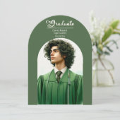 Moderne Typografie Graduate Arch Minimalistisch Gr Einladung (Stehend Vorderseite)