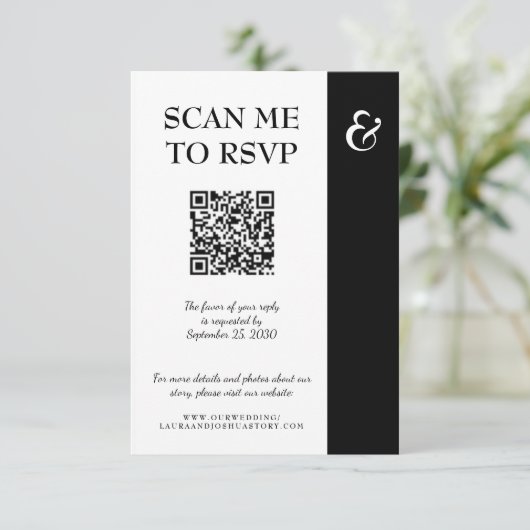 Moderne Typografie Hochzeit QR CODE RSVP Karte (Stehend Vorderseite)