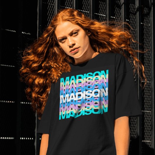 Moderne Typografie | Individuelle Name Pastel Holo T-Shirt