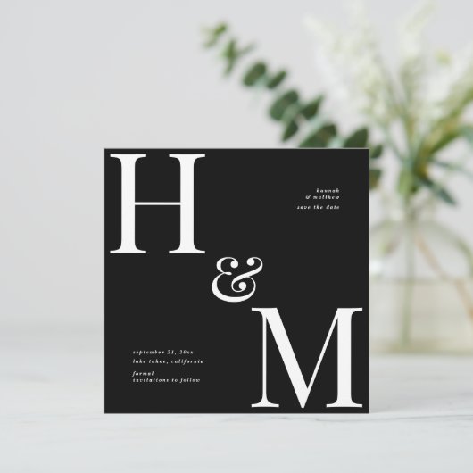 Moderne Typografie Initialen Hochzeit speichern da (Stehend Vorderseite)