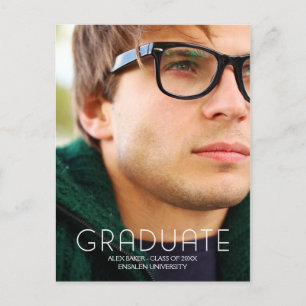Moderne Typografie männliche Uni Graduate Ankündigungspostkarte