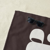 Moderne Typografie Personalisierter Name Braun Wei Strandtuch (Beispiel)