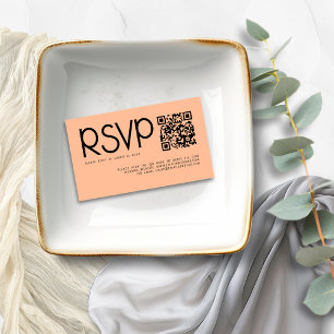 Moderne Typografie QR Code Peach Wedding RSVP Begleitkarte