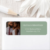 Moderne Typografie Sage Green Foto Rücksendeadress (Insitu)