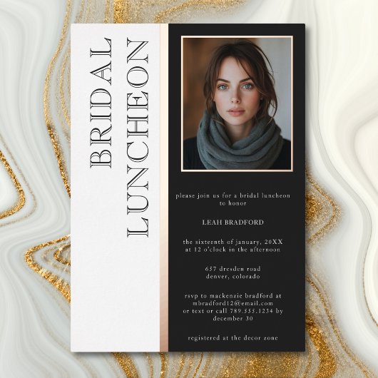 Moderne Typografie Schwarz-weißes Foto Bridal Lunc Folieneinladung