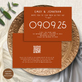 Moderne Typografie Terracotta Wedding Einladung
