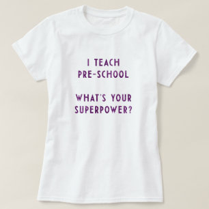Moderne typografische Gestaltung für Vorschulpädag T-Shirt