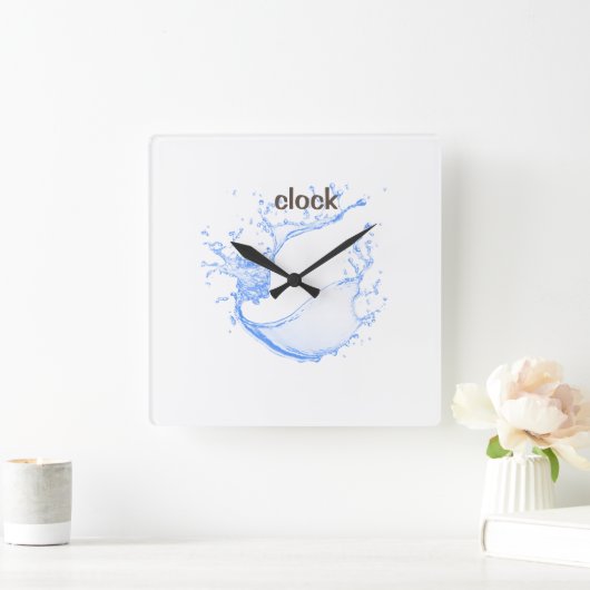 Moderne Uhr (Zuhause)