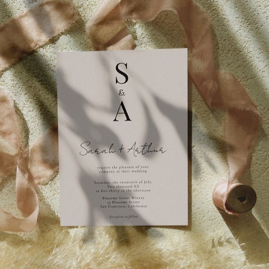 Moderne und elegante Script- und Monogram-Hochzeit Einladung