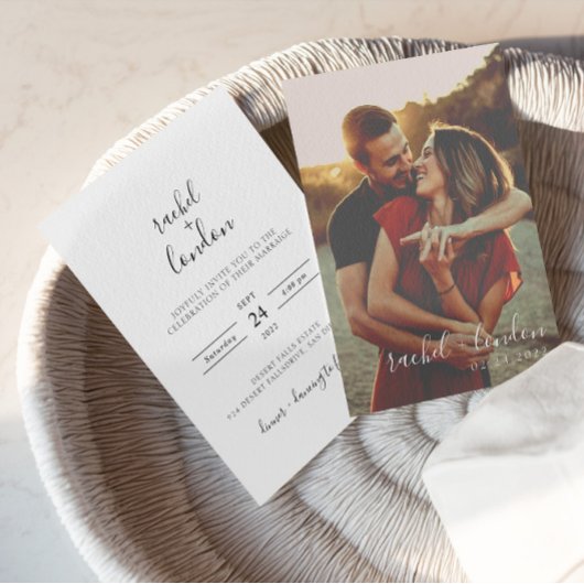 Moderne und Minimalistische Foto Hochzeit Einladung