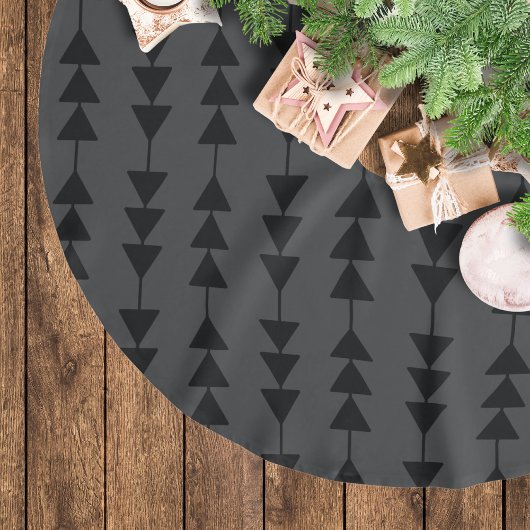 Moderne und stilvolle Black Hanging Dreiecke auf S Polyester Weihnachtsbaumdecke