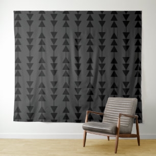 Moderne und stilvolle Black Hanging Dreiecke auf S Wandteppich