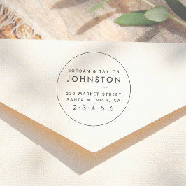 Moderne Verheiratete Couple Round Rücksendeadresse Gummistempel