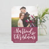 Moderne Verheiratete Weihnachten | Pine Mauve Foto (Stehend Vorderseite)