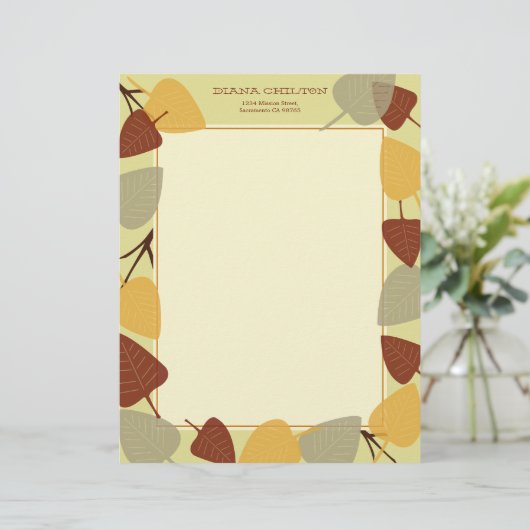 Moderne verstreute Blätter Herbstthema Erntedank (Stehend Vorderseite)