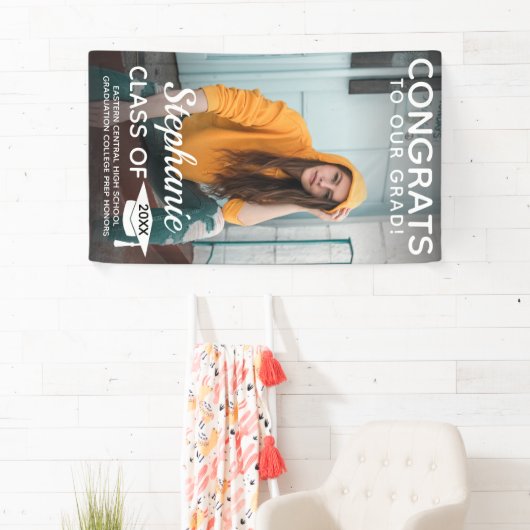 Moderne vertikale Glückwunsch Grad Foto Abschluss Banner (Insitu)