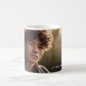 Moderne vertikale PhotoPop-Abschlussfeier Kaffeetasse (Mittel)