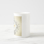 Moderne Vintage französische Königinbiene Porzellantasse (Vorderseite)