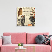 Moderne Vintage Halloween-Uhu und -Schädel Leinwanddruck (Insitu (Wohnzimmer))