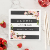 Moderne Vintage Schwarz-weiße Streifen Hochzeit Serviette (Beispiel)