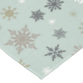 moderne Vintage Winterschneeflocken Tischdecke (Schrägansicht)