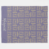 moderne violette braune personalisierte Namensmono Fleecedecke (Vorderseite (Horizontal))