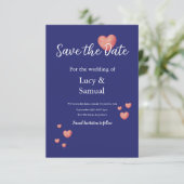 Moderne violette Herz-Save-the-Date-Karte Save The Date (Stehend Vorderseite)