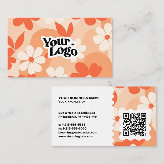 Moderne Visitenkarte mit floralem Muster – QR-Code (Vorne/Hinten)