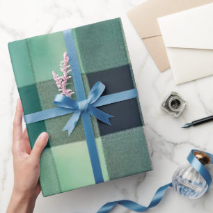 Moderne Waldgrüne Karos: Eleganter minimalistische Geschenkpapier