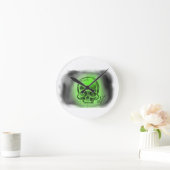 Moderne Wanduhr mit Totenkopf Motiv (Zuhause)