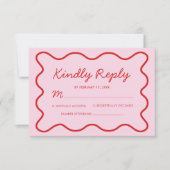 Moderne Wavy Pink und Red Retro Squiggle Wedding RSVP Karte (Vorderseite)