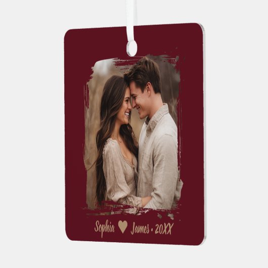 Moderne Weihnachten | Personalisiertes Couple Foto Ornament Aus Metall (Vorderseite links)