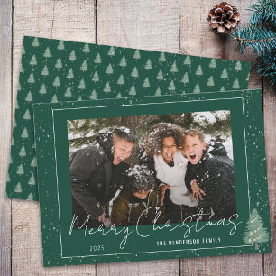 Moderne Weihnachtliche Wald-Familienfoto im Schnee Feiertagskarte