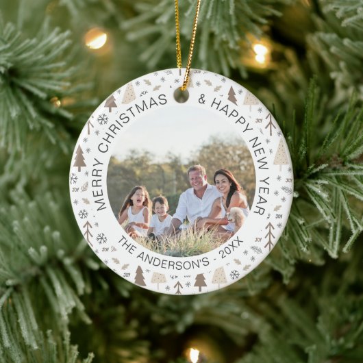 Moderne Weihnachts-Personalisierte Fotovorlage Keramik Ornament (Baum)