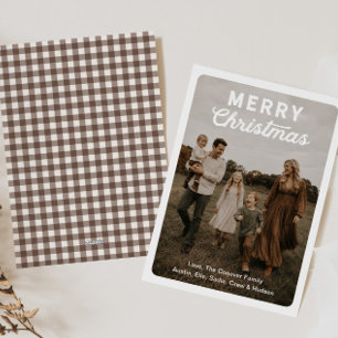 Moderne Weihnachtskarte mit Gingham-Muster und Fam Feiertagskarte