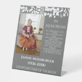 Moderne weiße Blätter auf Gray Foto Memorial Sign Sockelschild (Vorderseite)