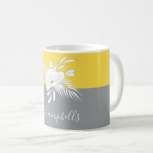 Moderne weiße Blumen auf farbigem Colorblock perso Kaffeetasse