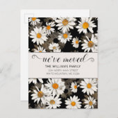 Moderne weiße Daisy auf schwarzer Flora Ankündigungspostkarte (Vorne/Hinten)