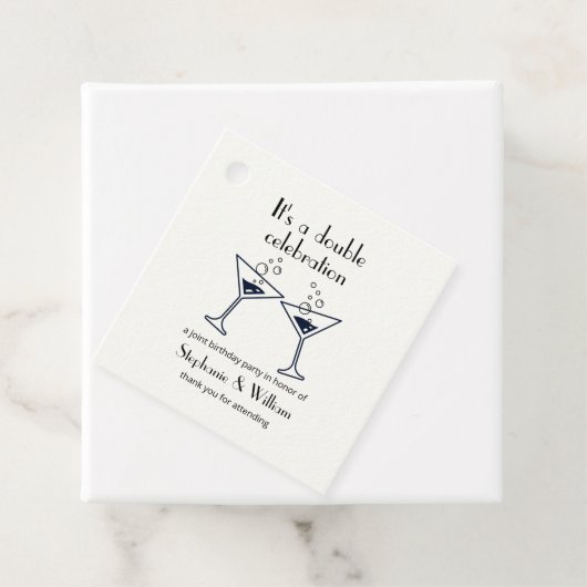 Moderne weiße Doppelfeier Geburtstag Geschenkanhänger (Beispiel)