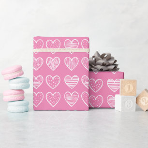 Moderne weiße Herzen auf Rosa Frohen Valentinstag Geschenkpapier
