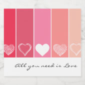 Moderne weiße Herzen Rot und Rosa Streifen Valenti Alkoholflaschenetikett (Einzelnes Label)