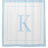 moderne weiße & himmelblaue Monogramm-Initiale Duschvorhang (Vorderseite)