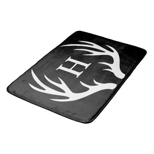 Moderne weiße Rotwild-Geweih-Anfangsbuchstabe Badematte (Schrägansicht)