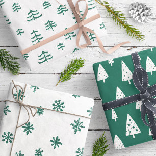Moderne weiße und grüne Weihnachtsbäume Schneefloc Geschenkpapier Set