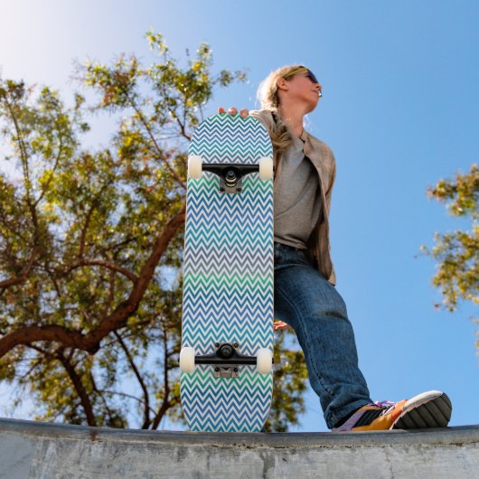 Moderne Welle Skateboard (Außen 1)