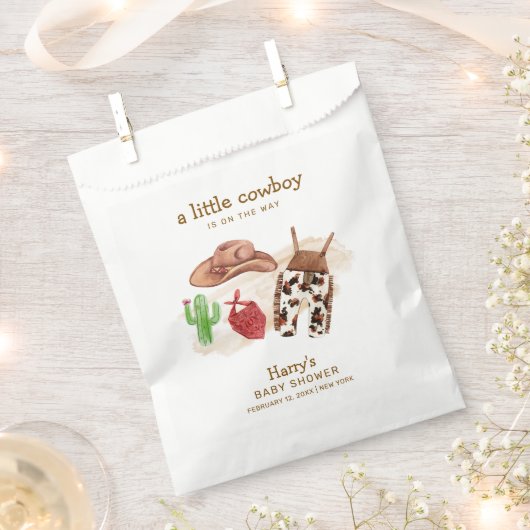 Moderne Western Desert Cactus Cowboy Baby Shower Geschenktütchen (Ausgeschnitten)