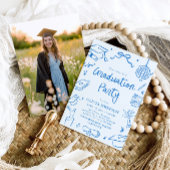 Moderne whimische handgezeichnete blaue Abschlussf Einladung