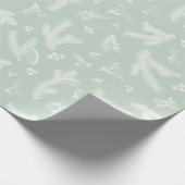 Moderne White and Mint Holly and Pine Geschenkpapier (Ecke)